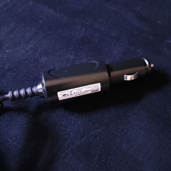 Mitac Mio N179 Black 4.3 in Digital Display GPS System Unit w/ Car Power Adapter - Picture 4 of 5